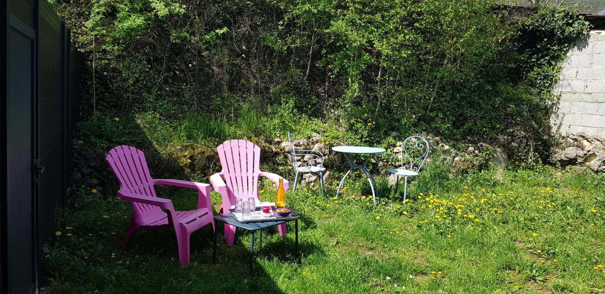 Gite Fabuleux, Jardin, Terrasse, Parking Saint-Vincent-de-Mercuze Eksteriør bilde